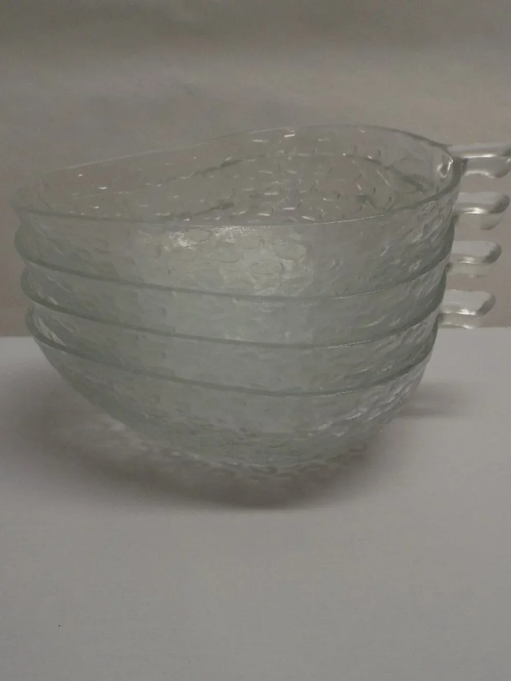 VINTAGE Clear Glass Strawberry-Shaped Serving/Dessert Bowls - 4, NO chips/cracks